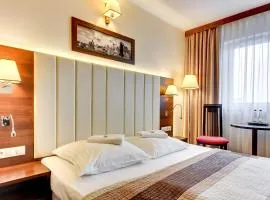Amber Hotel