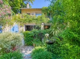 Charming bright house in Avignon for 6 people