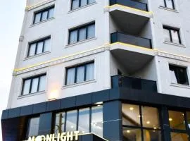 Moonlight Suite