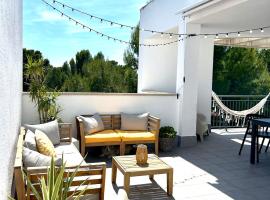 Casa Calafat, hotel a Calafat