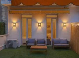 FRGK RUE HOCHE Luxury 2BR - Large Terrace - 2 min Palais