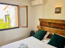 Sabali - Cottage Plage d'Argent at 100m - by Tgb, Hotel in Coti-Chiavari