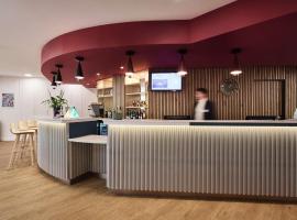 ibis Styles Paris Poissy, hotell i Poissy