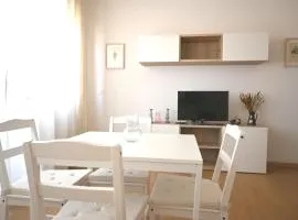 SE268 - Marzocca, comodo quadrilocale con garage