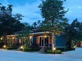 Chang Puak Resort Ronphiboon Nakornsrithamarat