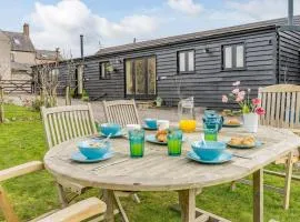 3 Bed in Usk- oc-87286
