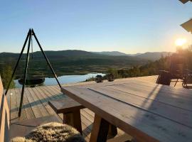 Cabin With Panoramic View At Vaset, hotel i Ron