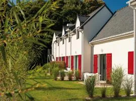Family Cottage for 8 in Morbihan