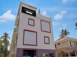 Super Townhouse Kazhakootam Formerly Tajma