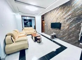 The Gateway Luxury Apartment