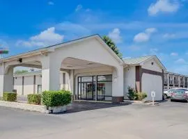Travel Inn Lebanon Nashville Near I-40