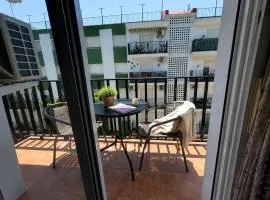Cadizz Escolano - Ideal familias Petfrindly
