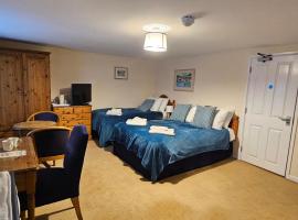 The Ship Inn Looe โรงแรมในลู