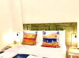 The Lazy Expat - Paarl - Self Catering Apartment