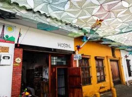 Nuevo Rumbo San Antonio Hostal - FREE WiFi, coffee & tea, patio & shared lounge