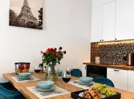 Apartament Viva La France nad Jeziorem Długim