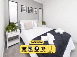 3BR Thames Retreat Heathrow 10min and Train 5min