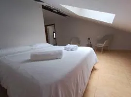 Habitación Centro Histórico Lugo- 3.1