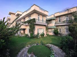 IT City Luxe Homestay-Secure & Comfortable Stay in Mohali, hotel v destinaci Mohali