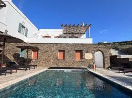 Imarkellis Tinos Boutique Villas