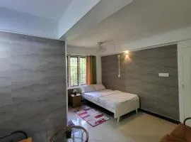 Whispering Woods Retreat Thirunelli