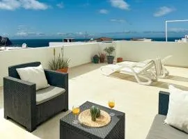 Sunset Terrace Studio - Ocean View - Top Floor