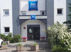 ibis budget Versailles Chateau Saint cyr l'Ecole, hotel v destinácii Saint-Cyr-lʼÉcole
