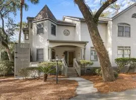 2503 Chateau by the Green