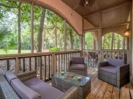 2502 Chateau by the Green