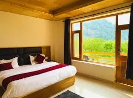Hotel Deluxe Inn Manali