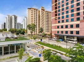 Grand Mercure Singapore Roxy, kh&aacute;ch sạn gần S&acirc;n bay Changi, Singapore