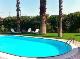 Anavissos pool appartment