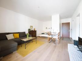 Minusio, Casa Gottardo - nahe Zentrum Locarno und See Lago Maggiore, mit Balkon und Parkplatz, hotel en Minusio
