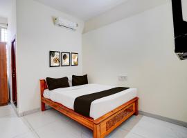 Hotel O SRL Comforts, hotell i Kumbalgod