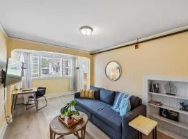 #StayinMyDistrict Heritage House Apt