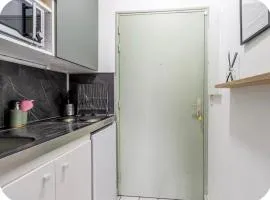 Studio 350m de la plage