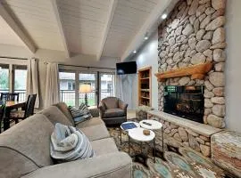 Timberline Condominiums 3 Bedroom plus loft Deluxe Unit D3E