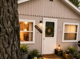 Cozy Oscoda Beach Cottage