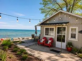 Anchorage Lakeview Cottage