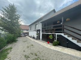Casa de oaspeți Cristina, viešbutis mieste Fitod