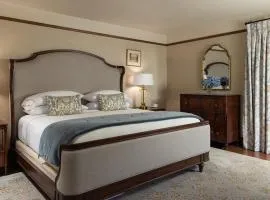 Alumnae House, the Inn at Vassar College