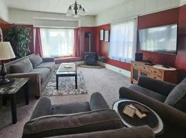 'Bella Rose' Lovely Eureka Home Near Redwoods!