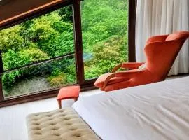 forest villa, breakfast hotel, 6 minutes from Istanbul airport