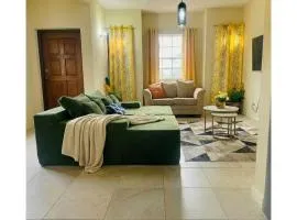 Casa Amarilla St Michael