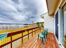 Lakeview Condo