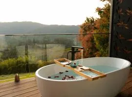 On Eagle Wings Mountain Retreat & Spa