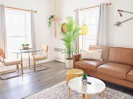Sweet Stowe Apartment