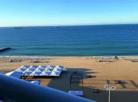 Apartamento Completo com Vista Incrível do Mar