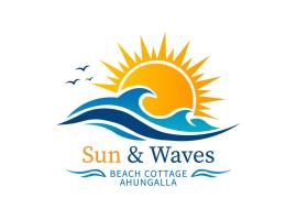 Sun and Waves Beach Cottage Ahungalla, Hotel in Ahungalla