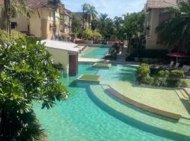 Bulloo Lagoon Oasis Luxury Resort